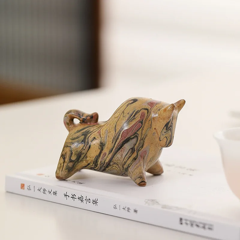 

Ancient Dunhuang Oil Painting Style, Cute Animal Statues, Display of Handicrafts, Indoor Decoration Ornaments.
