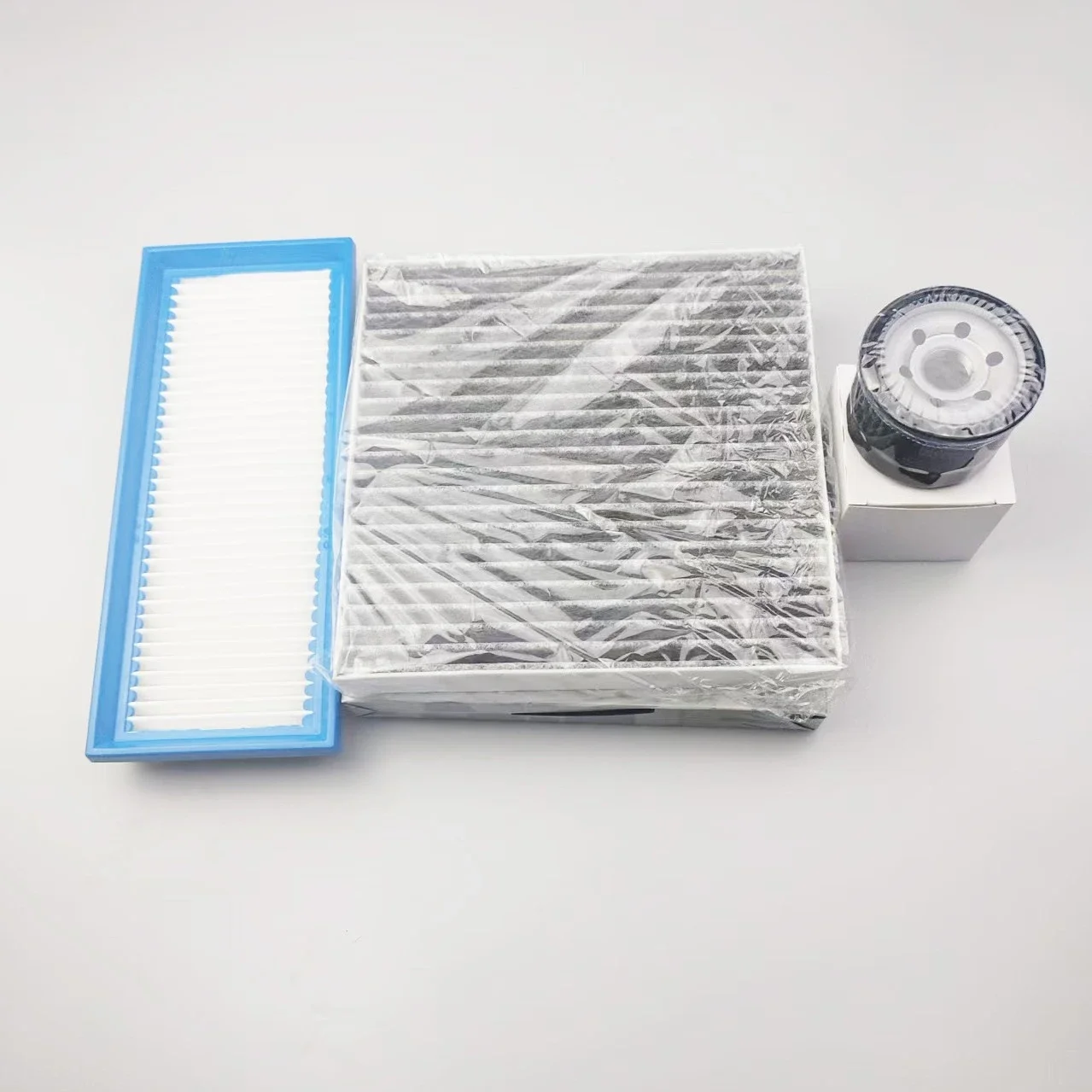 Air Filter Carbin Filter Oil Filter A0010940301,A4518300018,A1230A040 For Fortwo 451 Cabrio Coupe 0.8CDI 1.0T 2007-2019