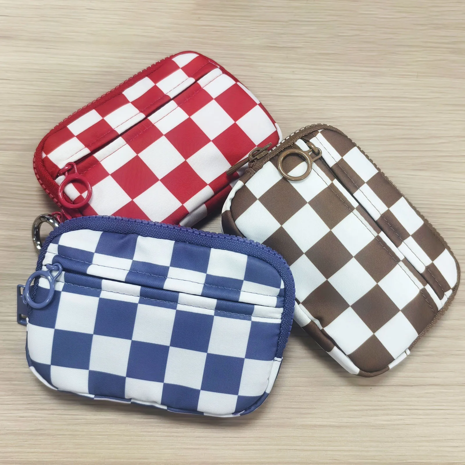 

The Iris Wallet Zip Card Case with ID Window Purses for Women Coin Purse with Zipper Mini Portable Keychain Wallet, Red
