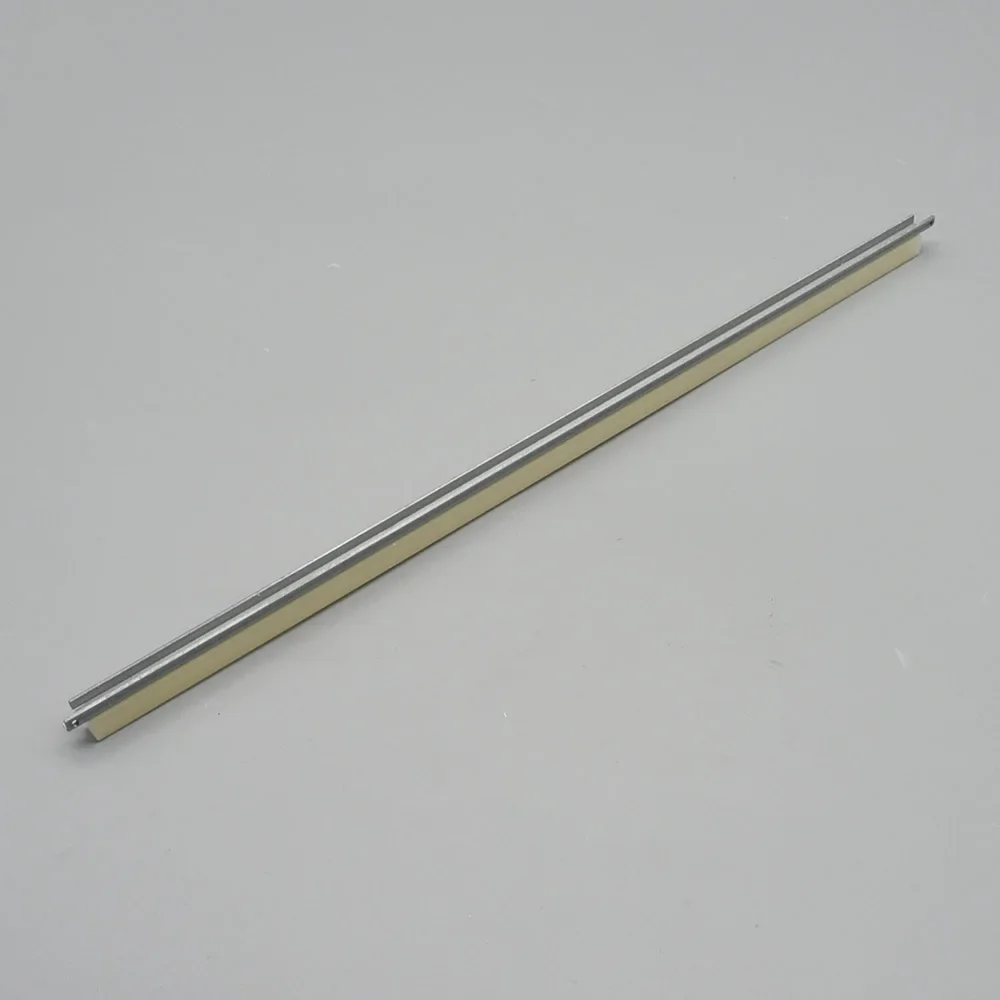   DU105 Drum Lubricant Bar Wax Roller For Konica Minolta  C1060 C1070 C2060 C2070 C3070 1060 2060 3070 C3070 C2070 DU106