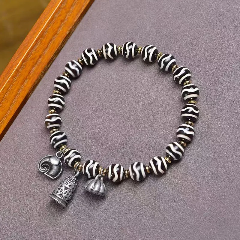 

Natural Agate Tian Zhu Bead Bracelet South Red Agate Buddha's Hand Bracelet Tibetan Silver and Copper Conch Shell Bracelet