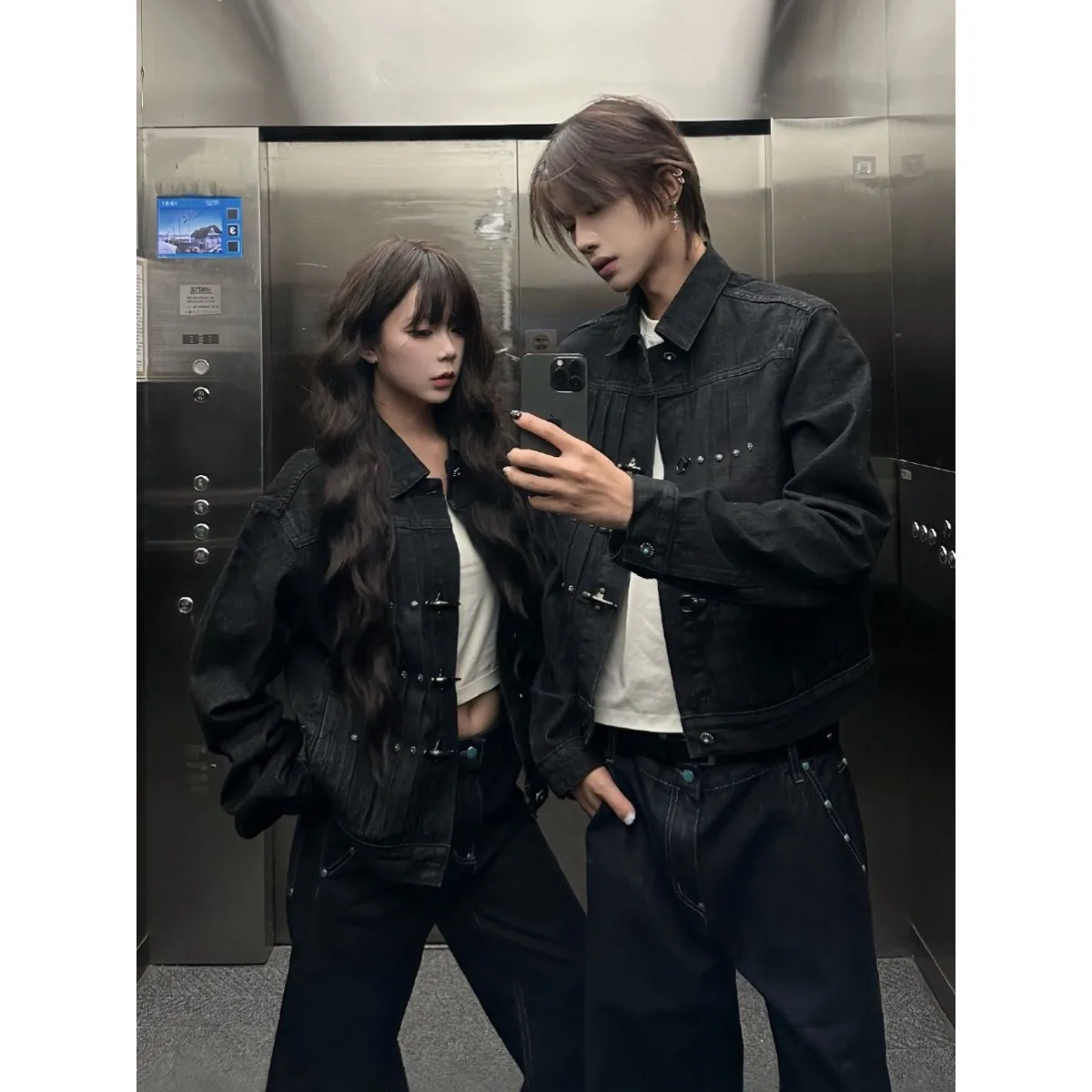 Classic American Aircraft Buckle Design Workwear Original Jeans Jacket Men's Short Folded Design Jeans Coat Youth Trend Polye...