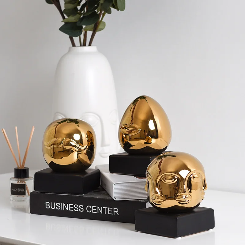 Nordic Ceramics Golden Human Face Ornaments Creative Home Furnishings Simple Living Room Office Desktop Decoration