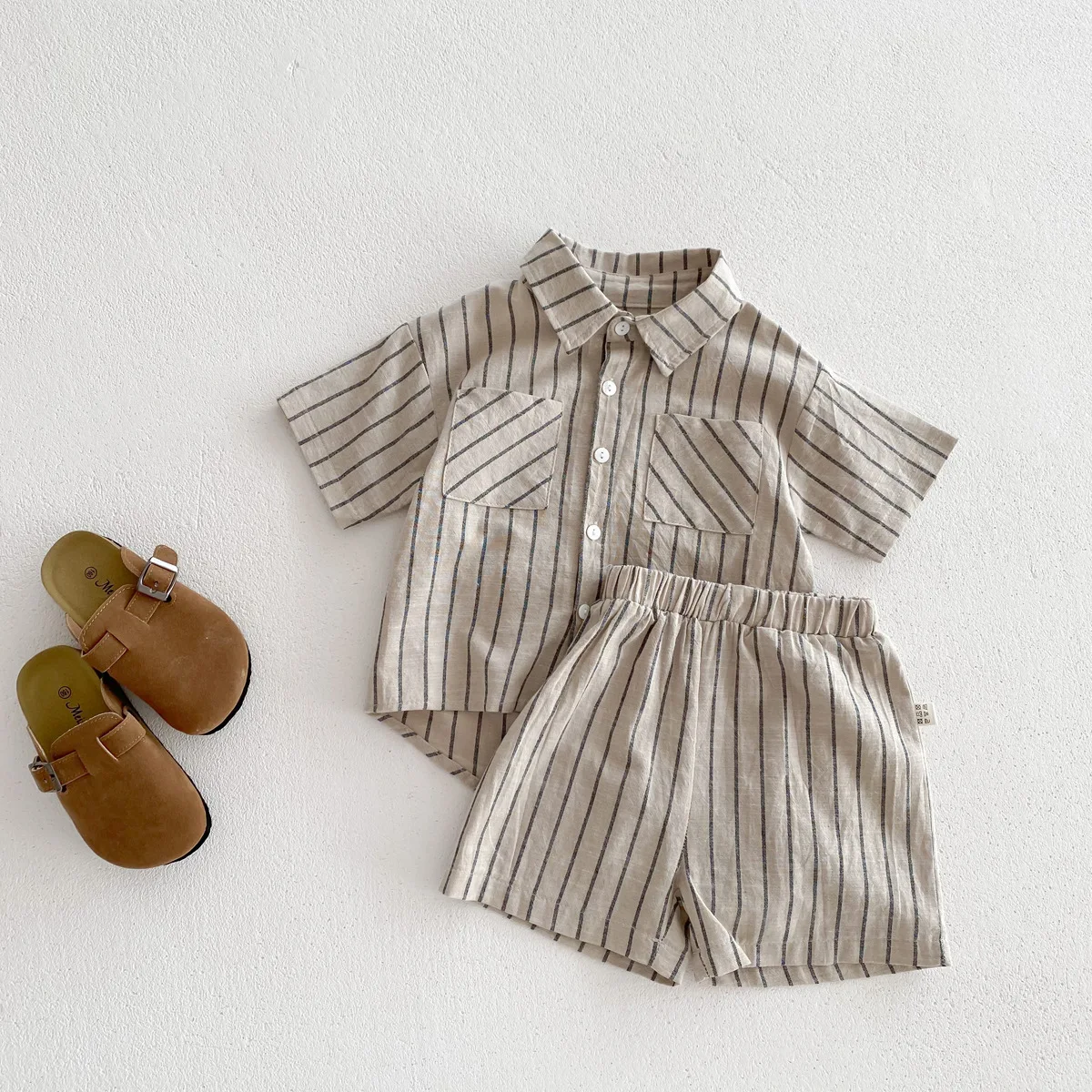 夏用男の子服セット-襟付きシャツとショートパンツ-男の子用トラックスーツ-2ピース服セット