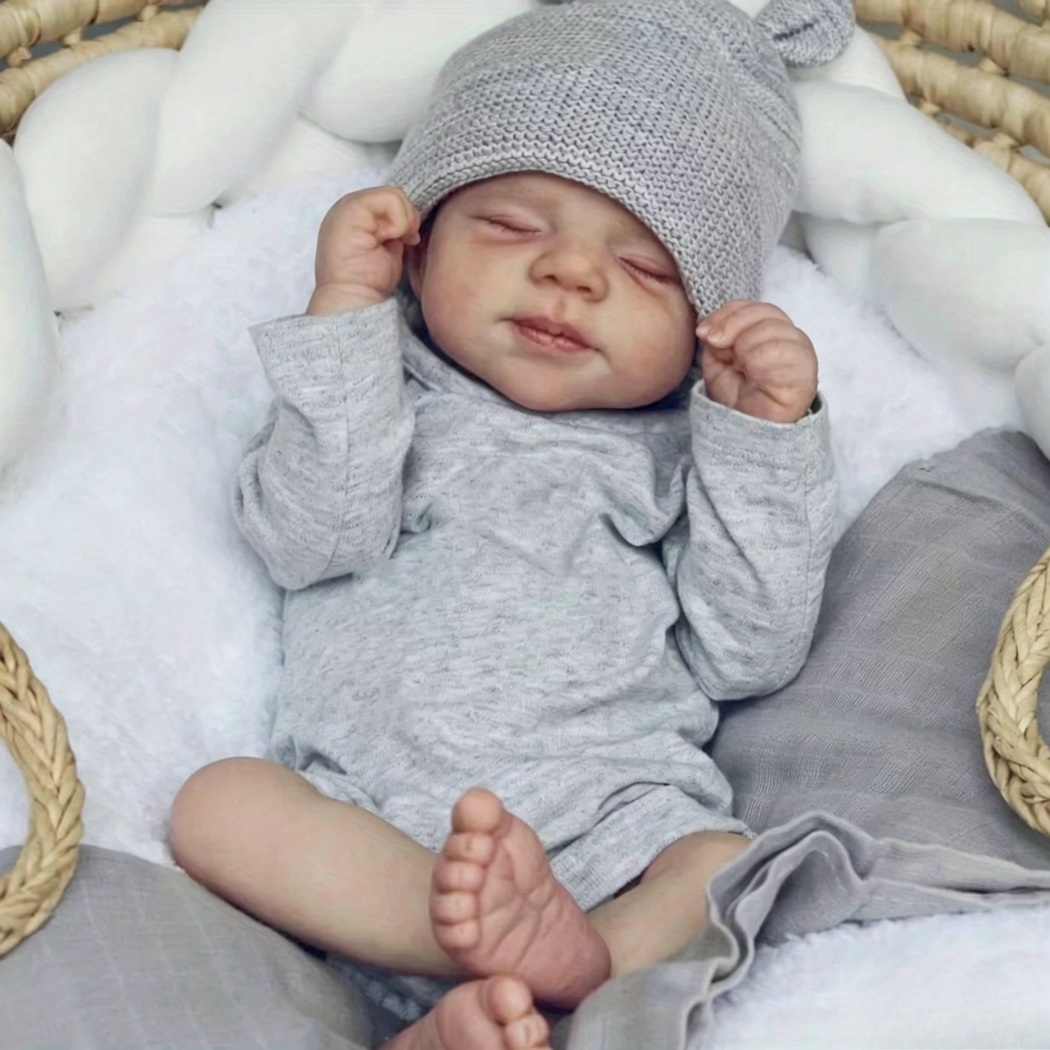 

BZDOLL 48cm 19in Full Soft Vinyl Asleep Girl Doll, 3D Veined Skin, Newborn Play Toy & Kids Gift