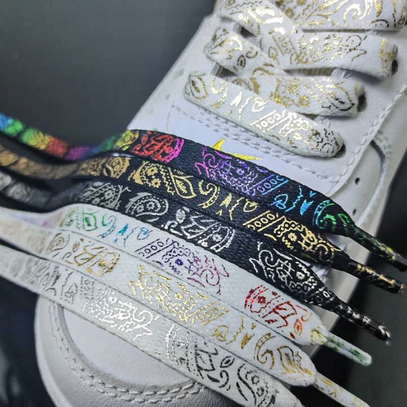 แบนรองเท้า Laces เม็ดมะม่วงหิมพานต์ดอกไม้ Shoelaces สําหรับรองเท้าผ้าใบ Gilding มือวาดกีฬา Casual บาสเกตบอลเทนนิสเชือกผูกรองเท้า Shoestrings