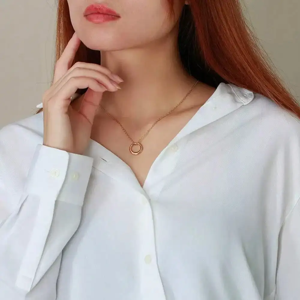 Hollow Circle Pendant Long Necklace Personalized Statement Choker,Charming Plated Gold Disc Collarbone Necklace for Womem - Detail 1
