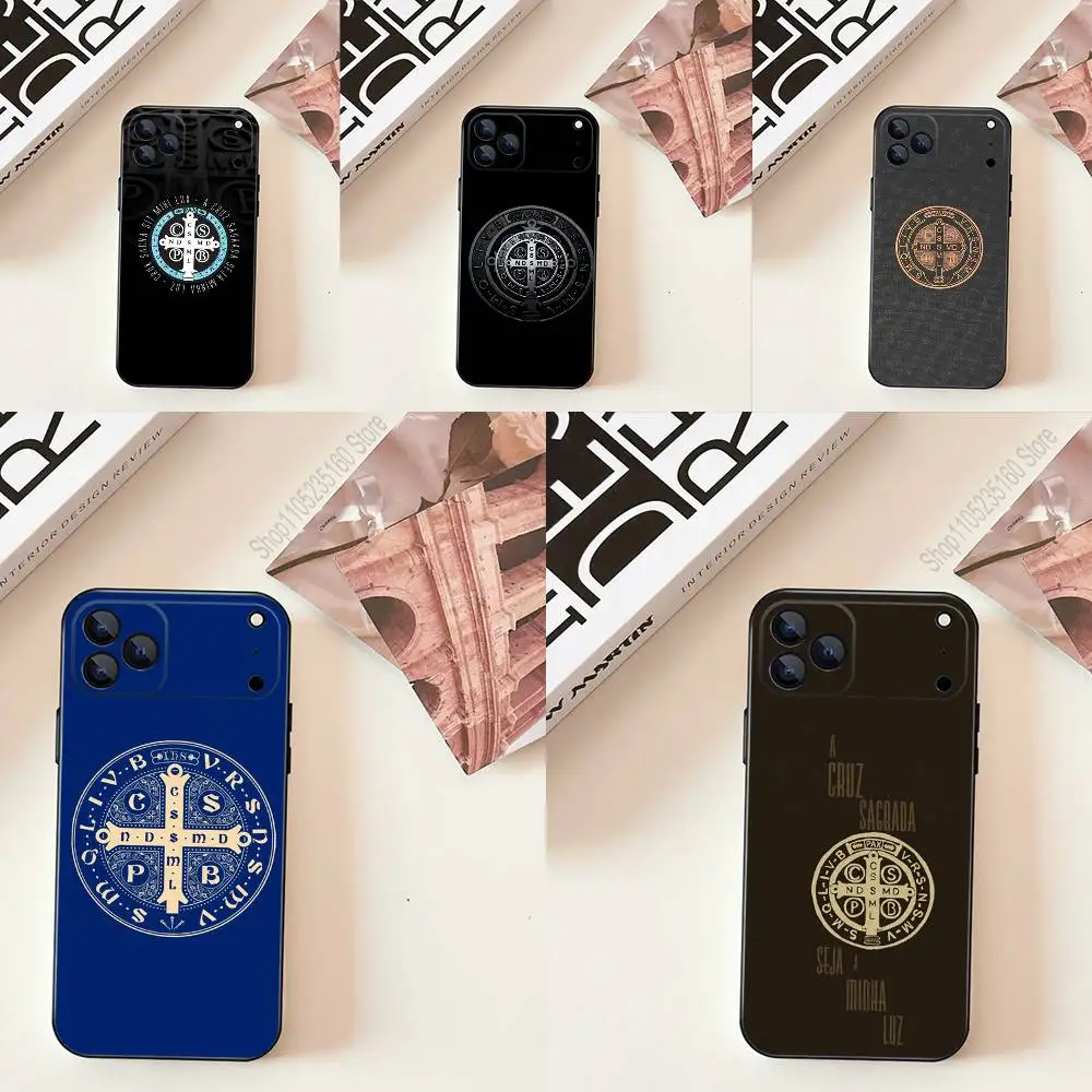

Sao Bento Benedict of Nursia Phone Case For iPhone 11,12,13,14,15,16,17,Pro,Max,Plus,E,SE4,Air,Mini Black Soft Cover
