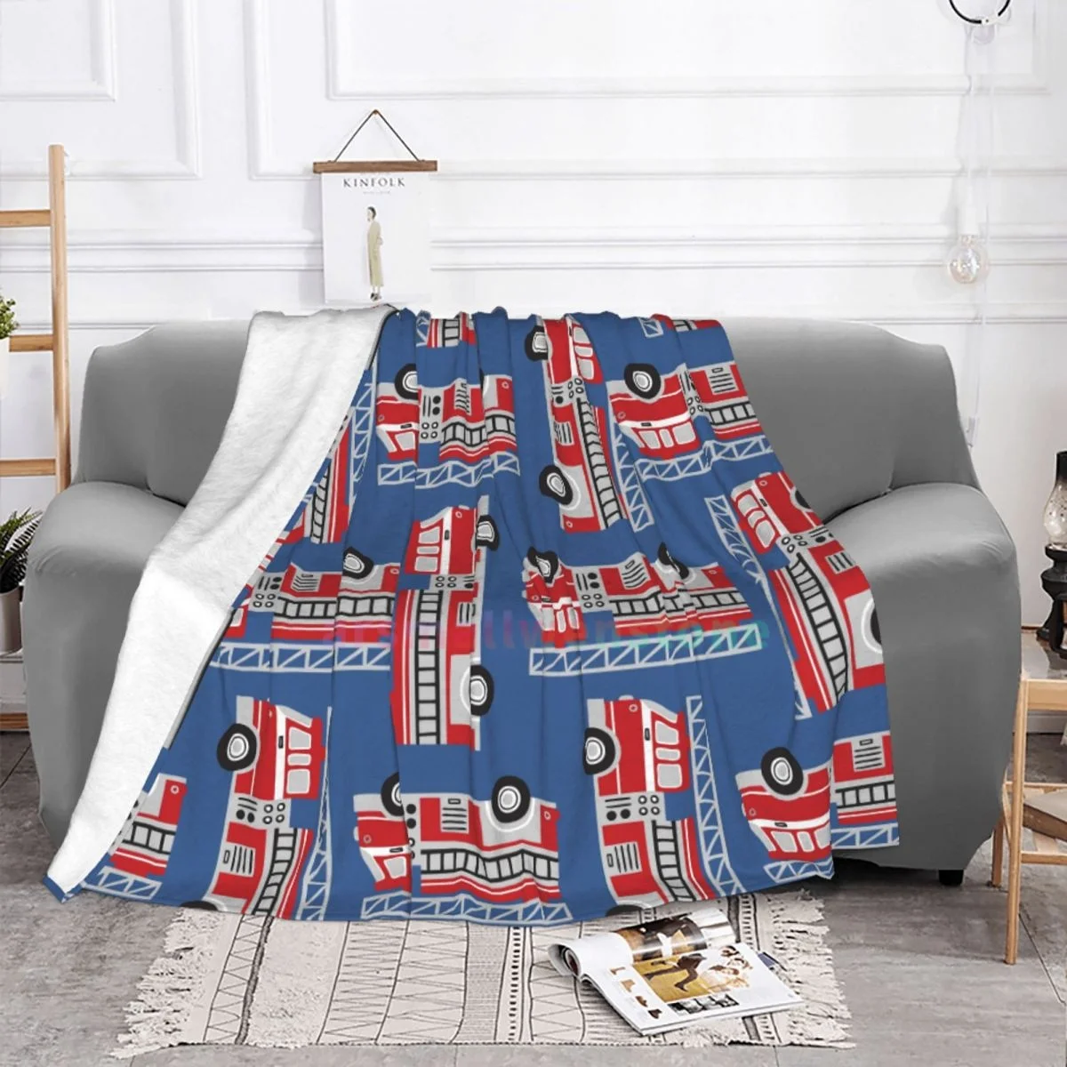 Cartoon Fire Trucks Pattern Flannel Fleece Blanket Soft Warm Lightweight Cozy Anti-Pilling Fuzzy Throw Blankets for Couch Bed