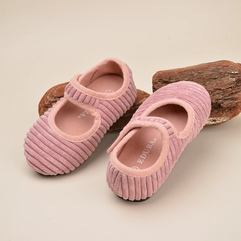 Scarpe da principessa in velluto a coste da passeggio all\'aperto per ragazze scarpe da ginnastica rosa comode in stile popolare per bambini E8059