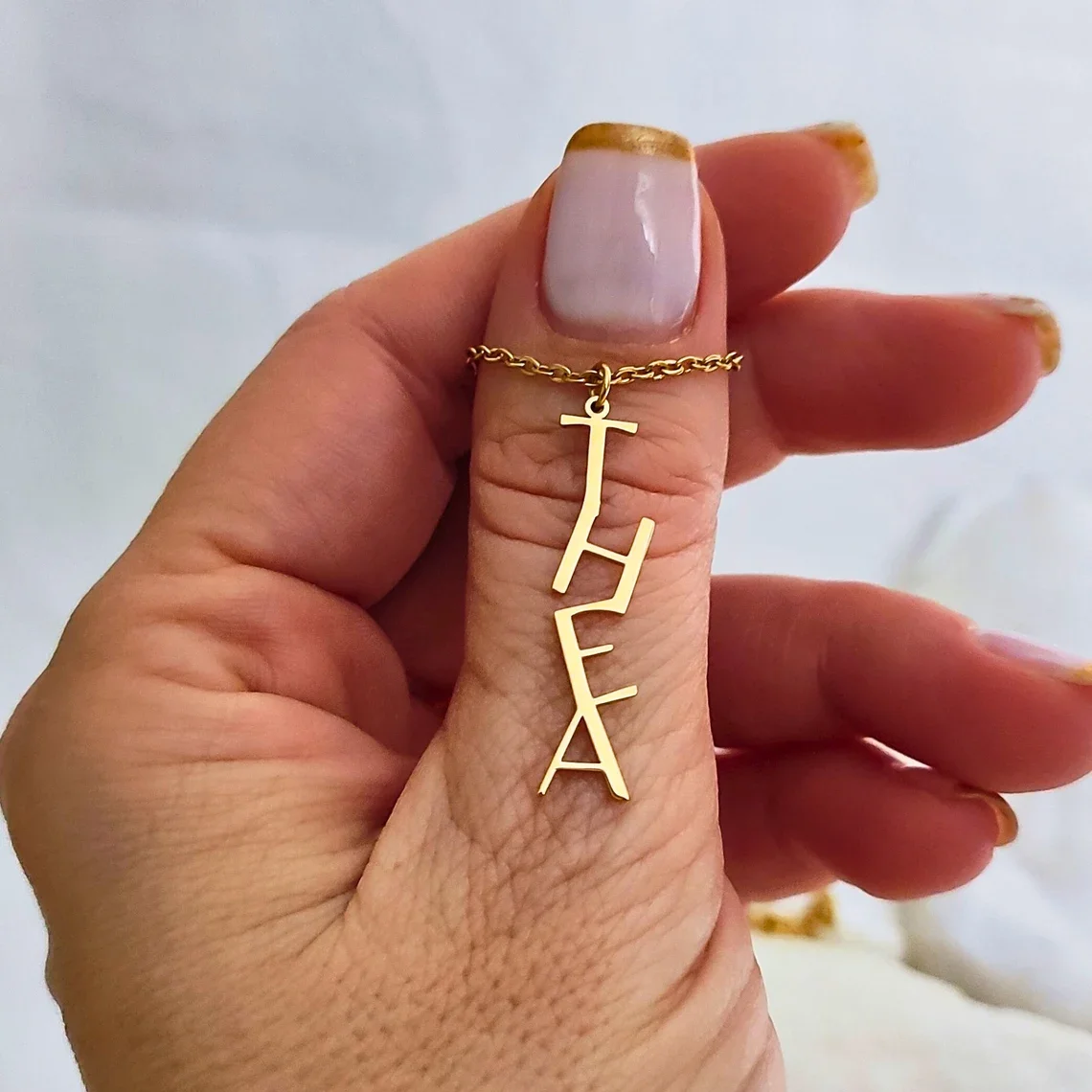 Personalized Vertical Name Necklace For Women Customized Capital Letter Name Letter Necklace Stainless Steel Jewelry Frienship