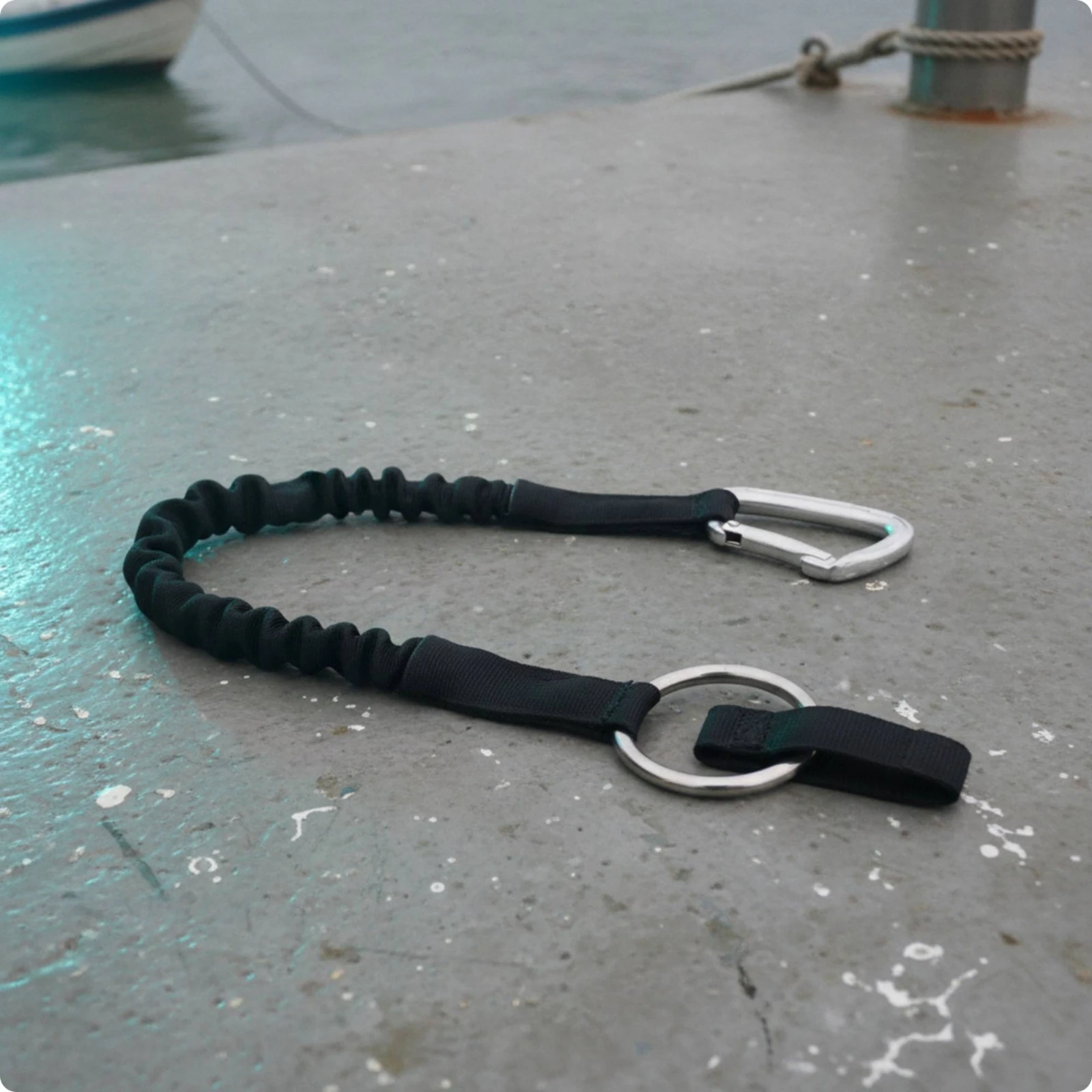 Floating Collar with Leash High-Visibility Rescue Collar for Lifeguards, Poolside