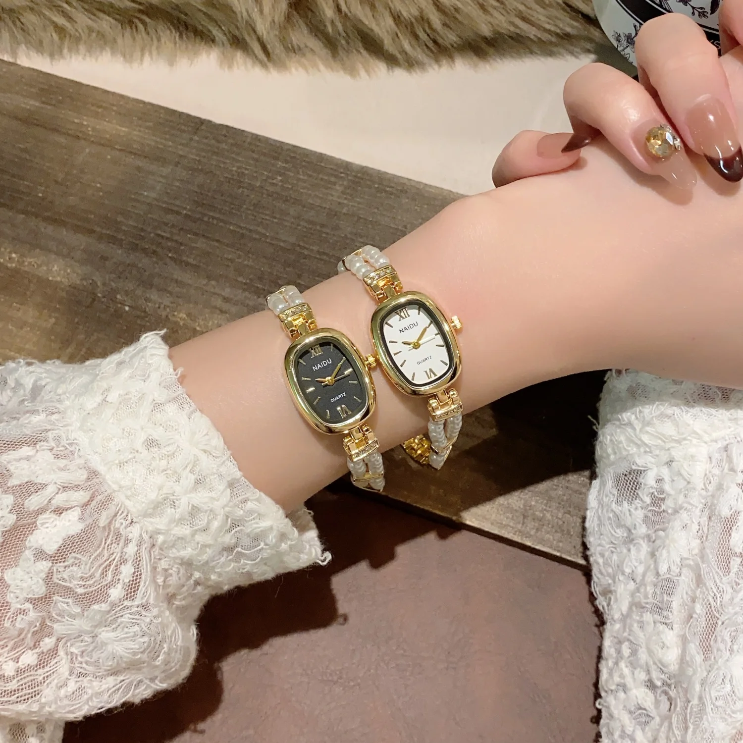 ساعة نسائية بحزام مرصع باللؤلؤ ساعة فاخرة للسيدات هدية سوار ساعة موضة كوارتز ساعات معصم للبنات ساعة Relojes Para Mujer