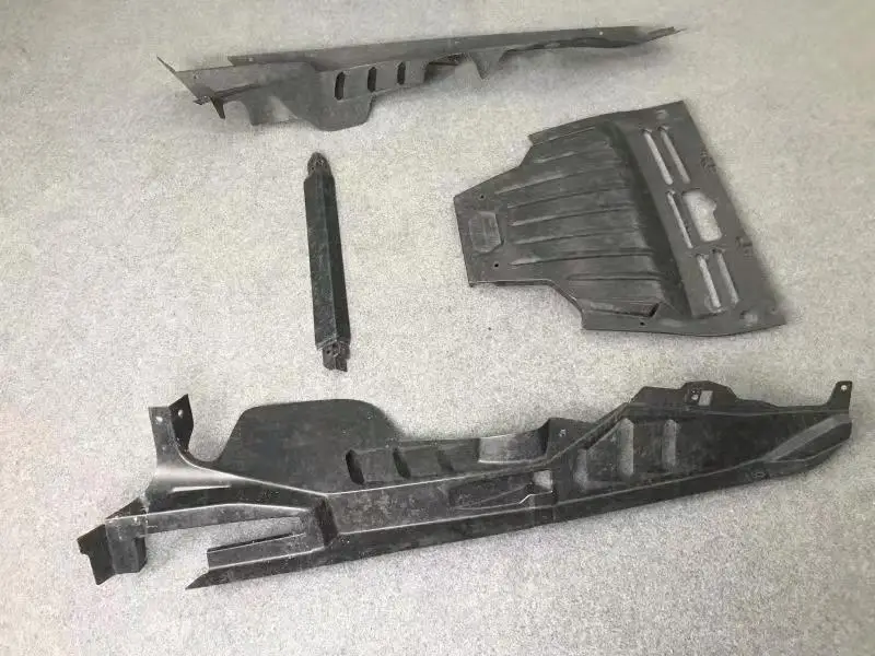 غطاء محرك من ألياف الكربون الجافة عالي الجودة لامبورغيني هوراكان LP610 لوحة الكسوة الداخلية لمقصورة المحرك