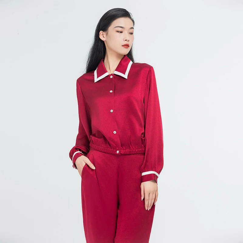 

19 Momme French Red Women's Long-sleeved Silk Pajamas