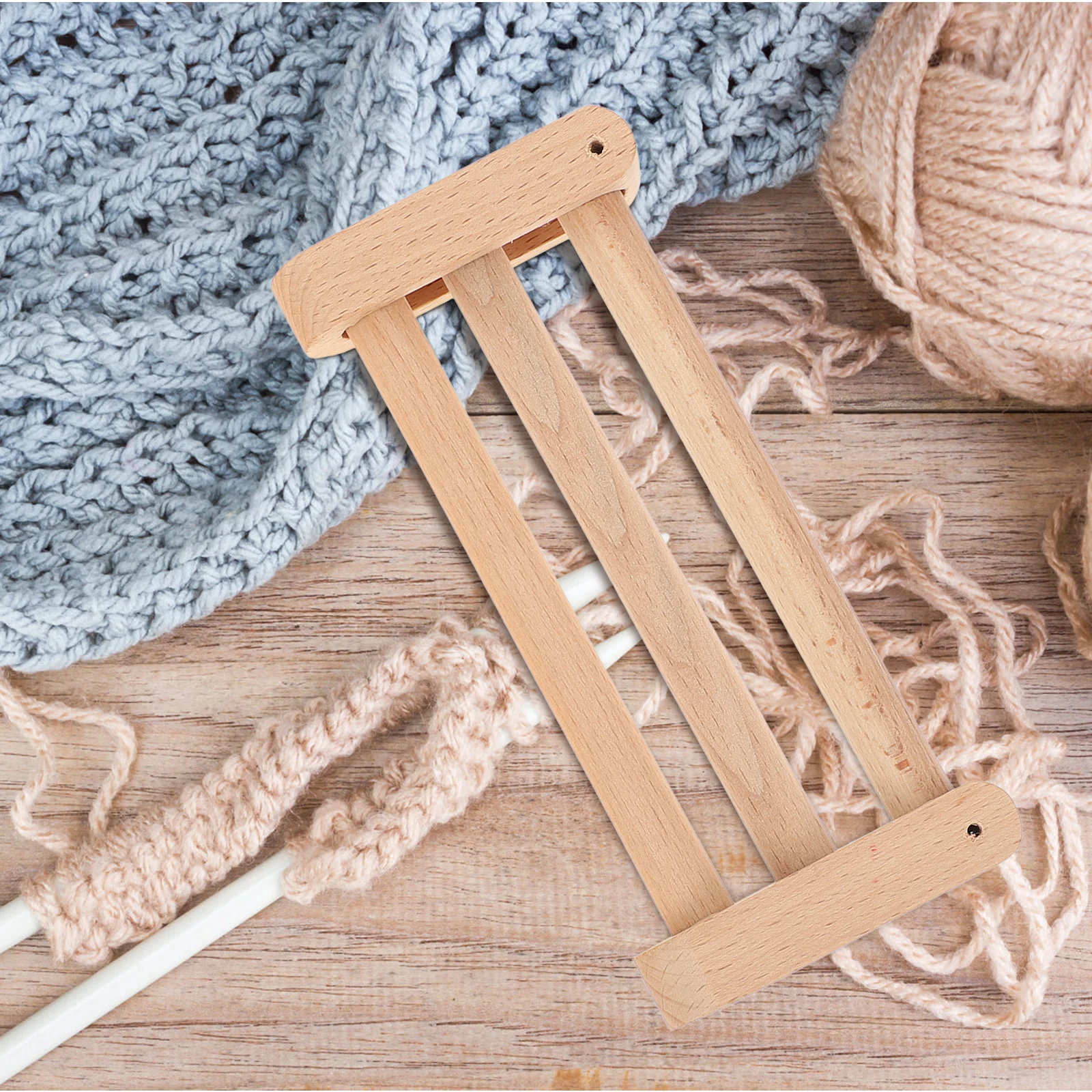 

1Set Wooden Thread Waist Knitting Yarn Fixator Weaving Holder Storage Holder Useful DIY Knitting Tool for Tapestry Crafts