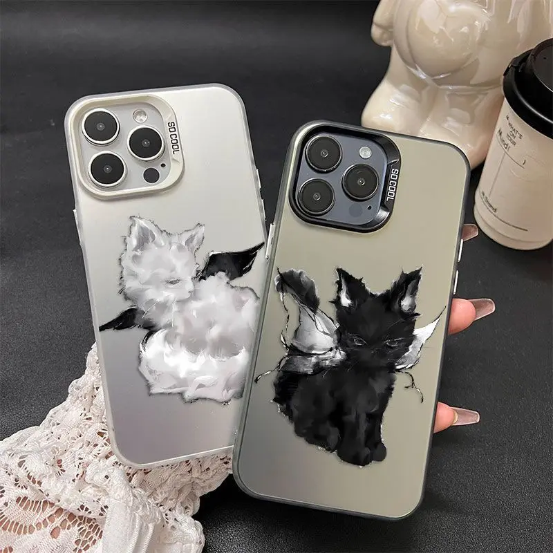 

Cat couple phone case is suitable for iPhone 16 15 14 13 12 11 Pro/ Max/Plus shock-proof rear cover anti-fingerprint