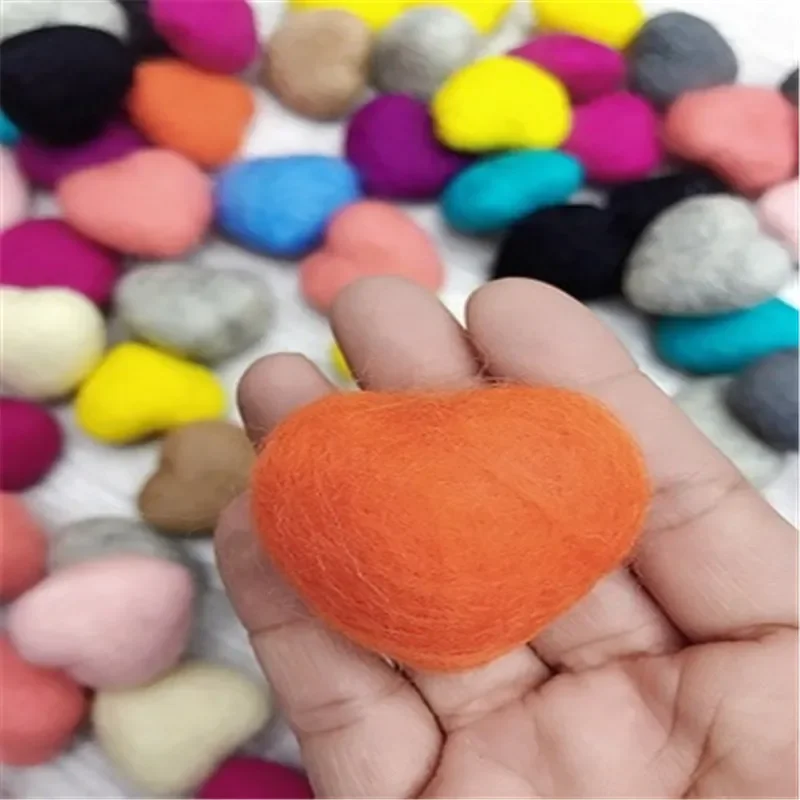 DIY Heart Craft Wool Felt for Kids Felting, Handmade Sewing Toys, Props Accessories for Wedding and Christmas Decoration, 5PCs