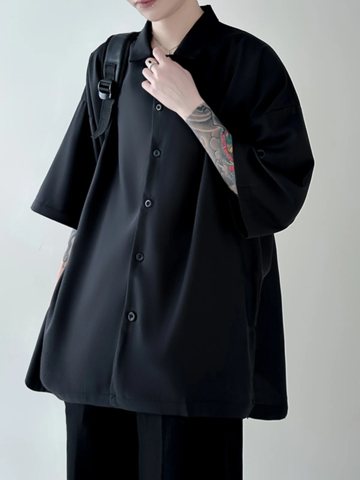 

Модная мужская футболка из ледяного шелка с коротким рукавом в новом китайском стиле, свободного кроя, дышащая, влагоотводящая, летняя, модная