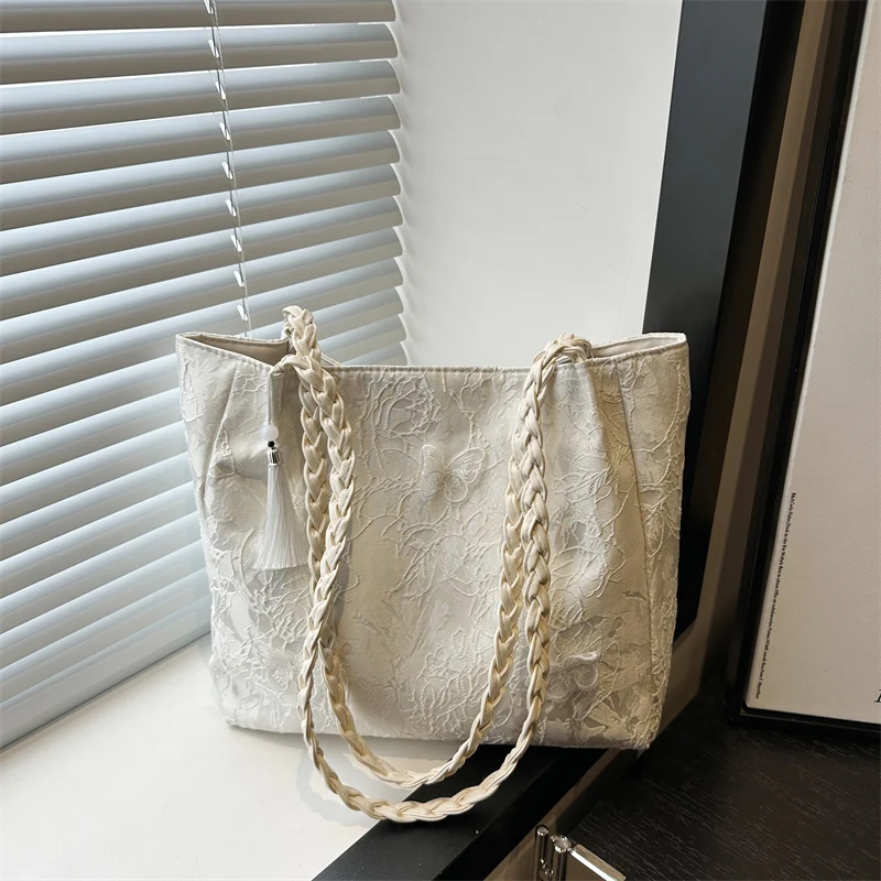 New Chinese Style Embroidered Canvas Tote Bag Women Large Capacity Summer Versatile Cloth Bag for Class Tote Bag