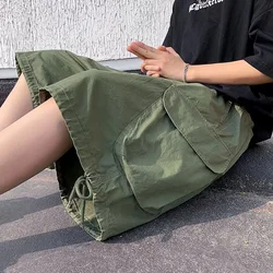 Summer Khaki Green Black Cotton Shorts Men Fashion Retro Pocket Shorts Men Streetwear Loose Wide Leg Shorts Mens Cargo Pants