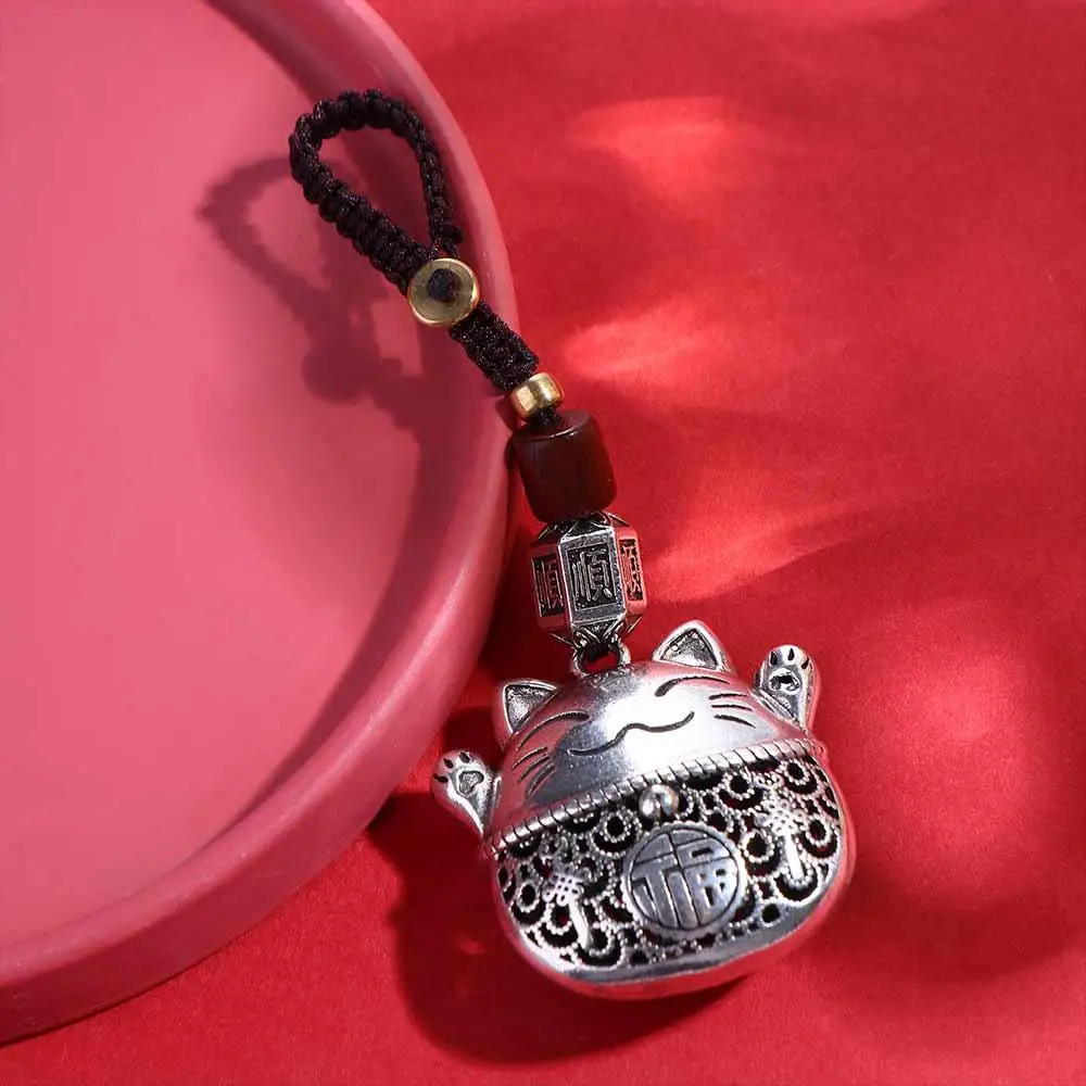 

Decoration Phone Pendent Hand-woven Short Lanyard Lucky Cat Key Chain Chinese Style Pendant Key Chain Strap Maneki Neko Pendant