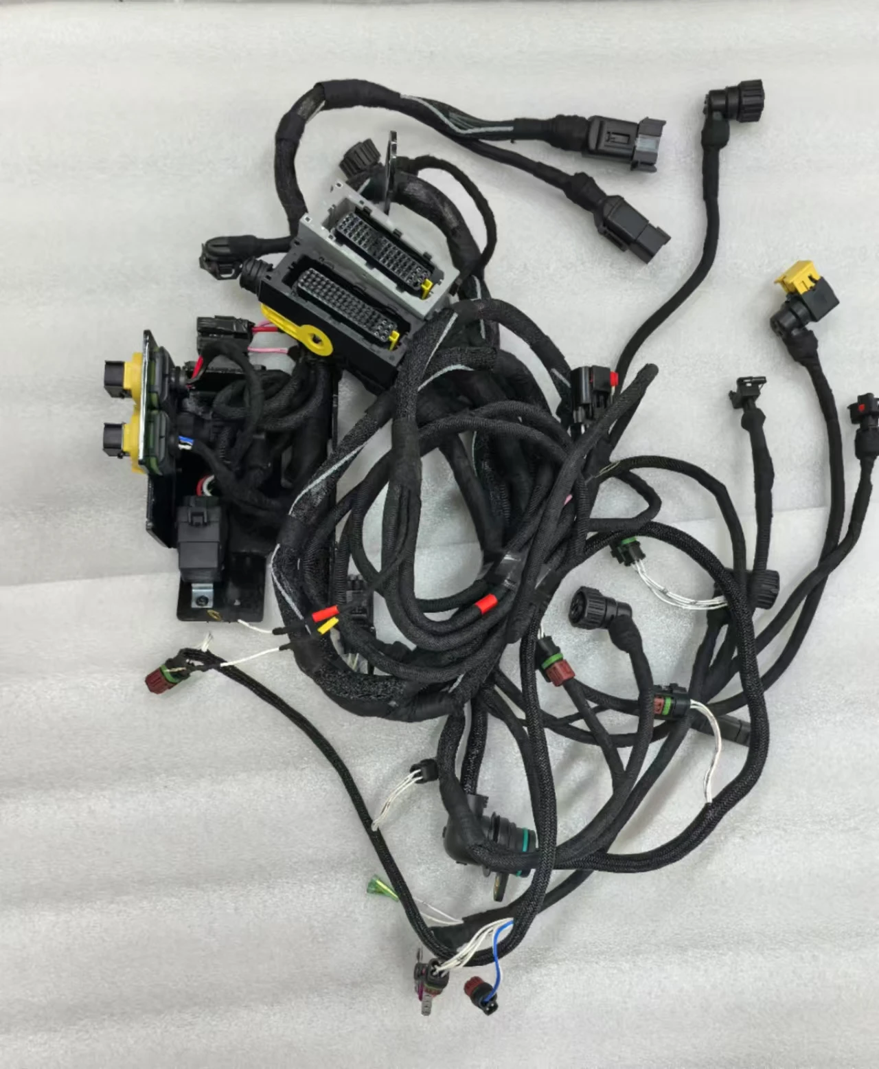 

22944148 D13 Engine Wiring Harness for TAD1340V