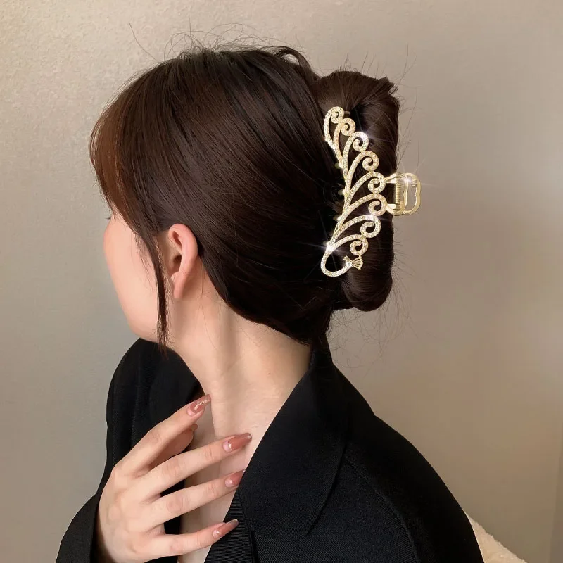 2024 New Elegant Gold Hollow Geometric Metal Hair Claw Vintage Hair Clips For Women Headband Hairpin Hair Accessories