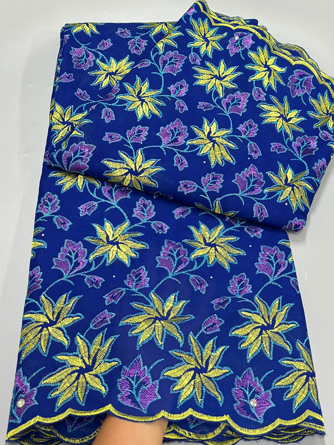 

Latest Swiss Voile Lace Fabric 2024 High Quality Nigerian African 100% Cotton Fabric With Stones Embroidery for Women Evening