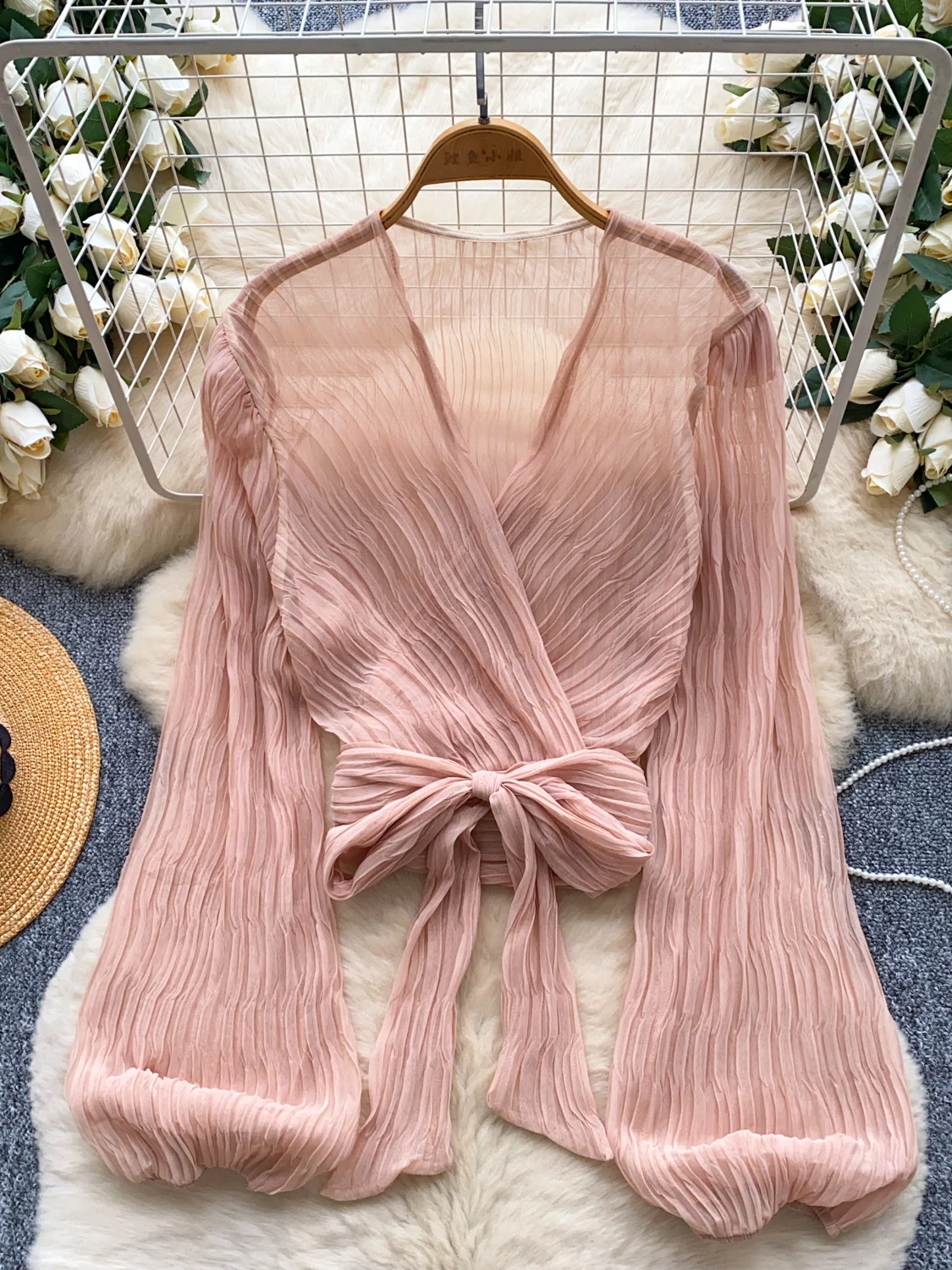 

Women's Autumn Pleated Cross Collar Tie Waist Cinching Top Fashion Puff Sleeve Shirt