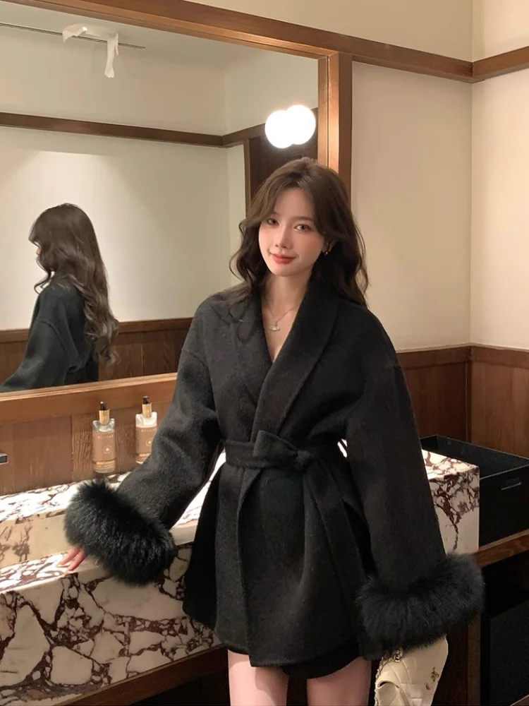 بلوفر نسائي أنيق ملون متقلب بأكمام طويلة ورقبة مستديرة سترة قصيرة فضفاضة للسيدات لخريف 2025 سترات للتنقل اليومي في الشارع #6