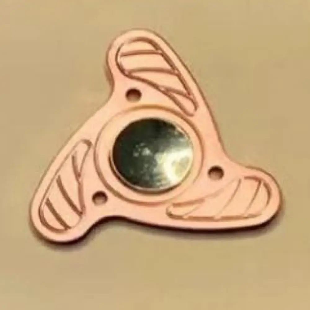 

Это металлический гироскопический вращатель на кончике пальца, бесшумный подшипник, ручной ротатор, гироскоп на кончике пальца, анти-тревога, детская игрушка для взрослых.