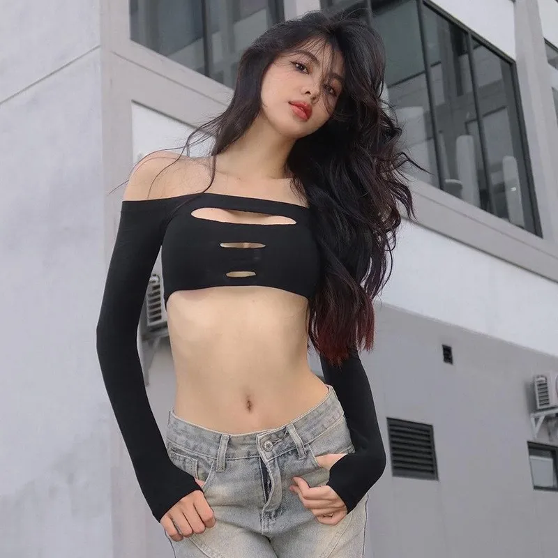 เสื้อยืดแฟชั่นสีพื้นแบบเปิดไหล่ข้างเดียว ดีไซน์เว้าหลัง แขนยาว สไตล์เซ็กซี่สำหรับผู้หญิง ฤดูร้อน รุ่นใหม่ นำเข้าจากต่างประเทศ