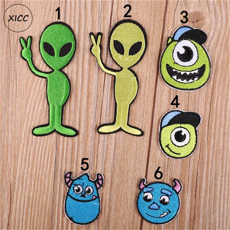 ET UFO verde distintivi alieni amico ricamo ferro sulle toppe grandi occhi alieni adesivi Applique per vestiti decorazioni fai da te