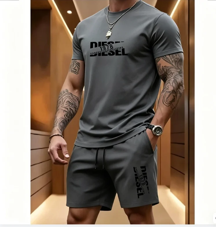 Summer Men's Casual Two-piece Set Round-neck Short-sleeved T-shirt and Sports Shorts for Outdoor Activities
