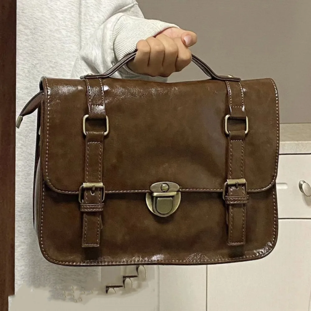 Postman Exquisite Vintage England Style Purses Casual Office Commuter All-match Backpacks Buckle Uniform Fashion Messenger Bags