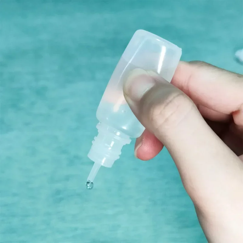 زجاجات بلاستيك قابلة للعصر بغطاء ملون ، فارغة ، قابلة لإعادة الملء ، غطاء مقاوم للطفل ، عينة سائلة ، عين ، 3 *--بالقطارة ، 5 *