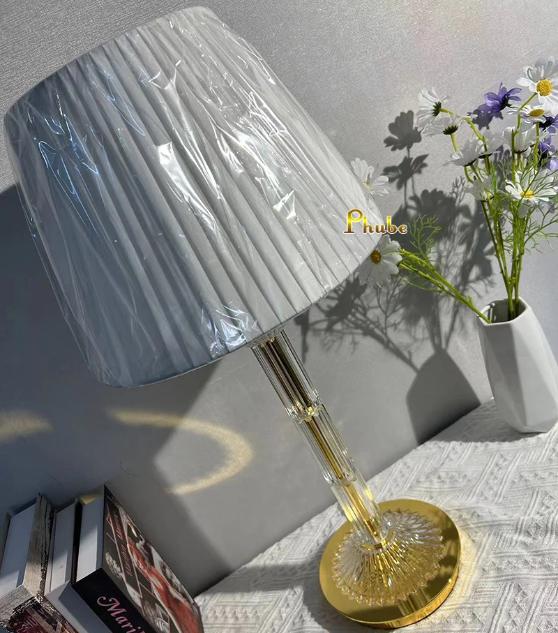 Modern Gold table lamp for bedroom living room Crystal Desk lamp study art deco Beside luxury Standing Lamp indoor lighting