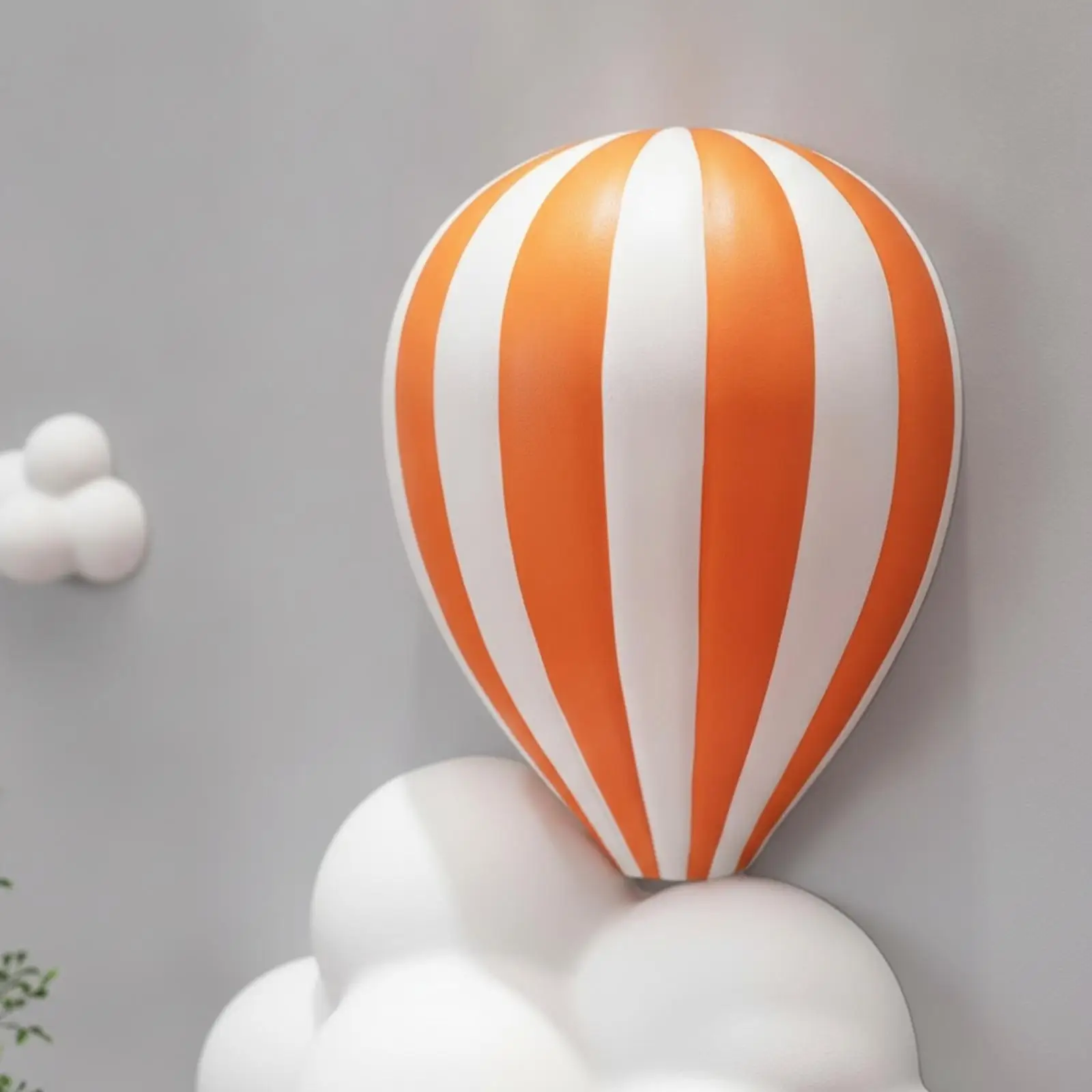 decoracion-de-pared-con-globos-aerostaticos-arte-creativo-y-divertido-con-globos-aerostaticos