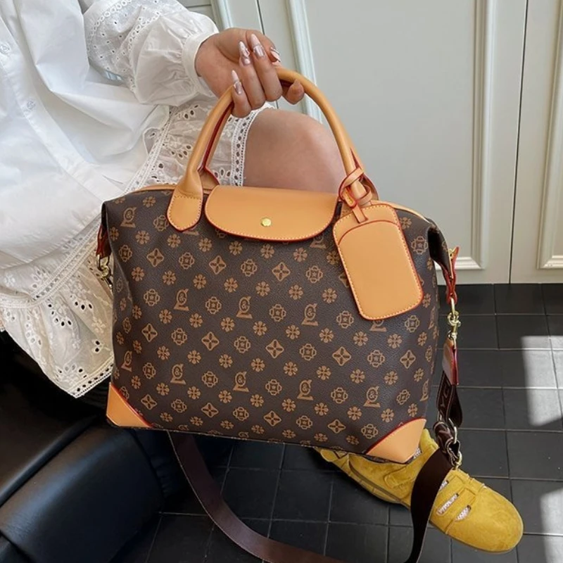 

The 2025 New Trendy and Fashionable Large-capacity Bestseller Bag, The Tote Bag, Is A High-end Women's Hand-held Shoulder Bag