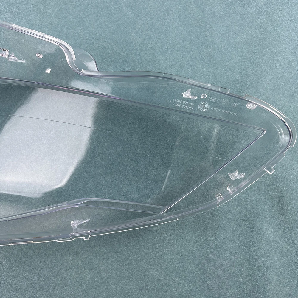 สําหรับ Mercedes-Benz W204 C180 C200 C260 2011 2012 2013 ฝาครอบไฟหน้าไฟหน้า SHELL หน้ากากโคมไฟเลนส์ Plexiglass