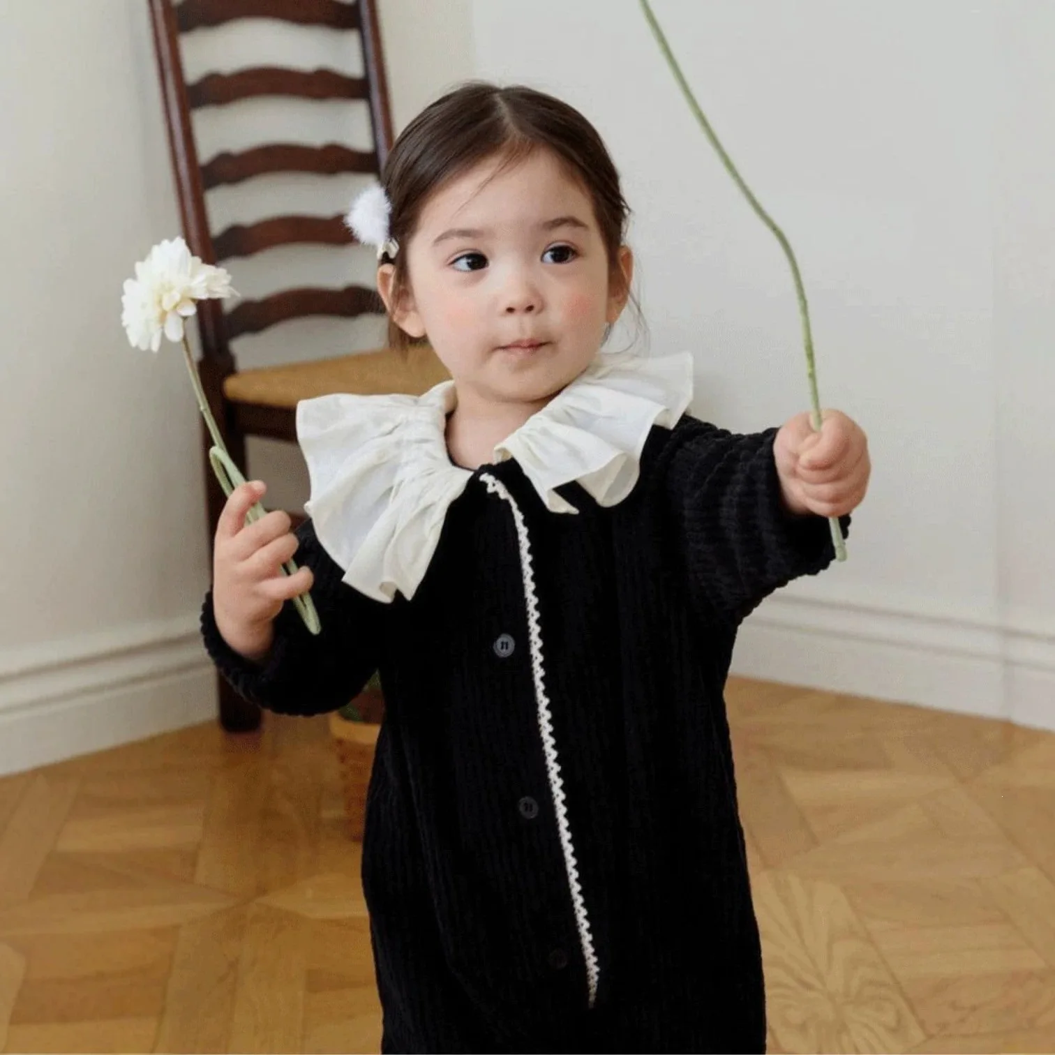 Autumn French Big Lotus Leaf Lace Collar Jumpsuit for Baby Girls Long Style Crawling Clothes Long Sleeves Rompers