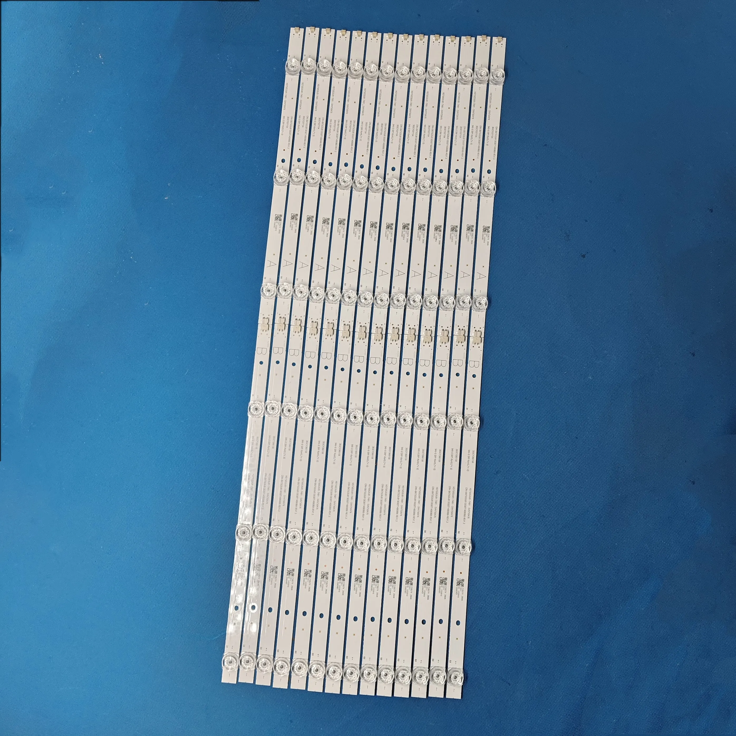 

LED Hisense SVH750A76 75R6E3 75H6570G HD750S3U81-TAB1 75A6G 75r6000gm CRH-BX75S3U813030T14069B8-REV1.3 75H6570G 75H6510G 75R61G