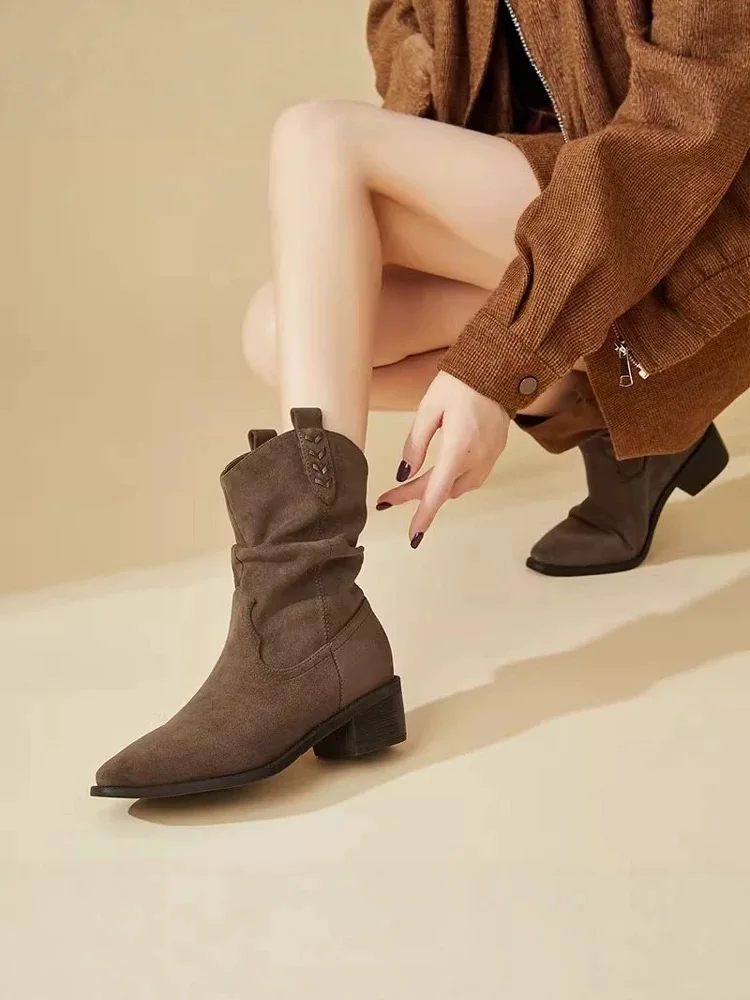 

Новая женская обувь, осень-зима 2024, женские ботинки до середины икры, модные плиссированные ботинки без шнуровки на среднем каблуке с острым носком, трендовые универсальные боты