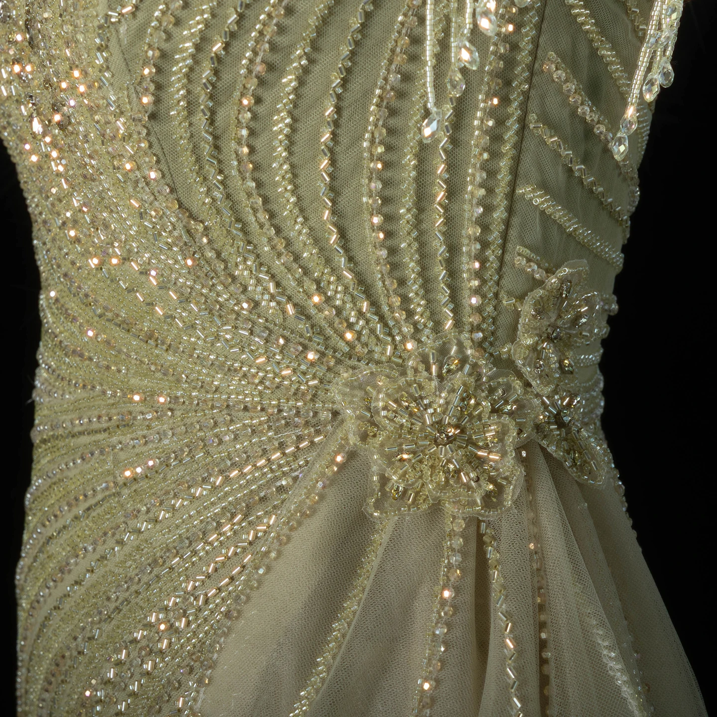 Sharon Said Abendkleid Glamouröses Grünes Tüllkleid mit Perlen und Quasten, Sweetheart-Ausschnitt, Luxuriöses Dubai-Formelles Hochzeits- und Partykleid SS103 Maßanfertigung – Detail 14