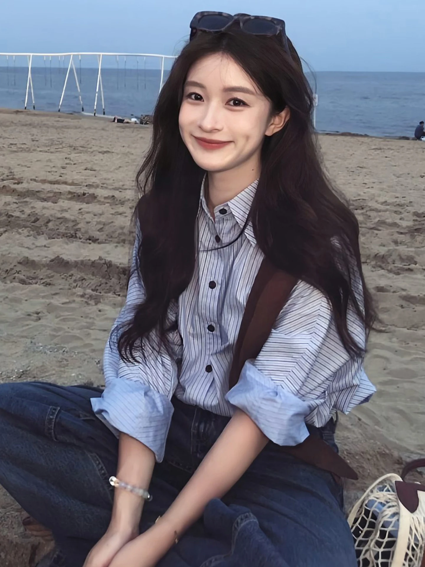 

Синяя полосатая женская рубашка в гонконгском стиле, новинка ранней весны, корейская модель, высококачественный топ для повседневной носки