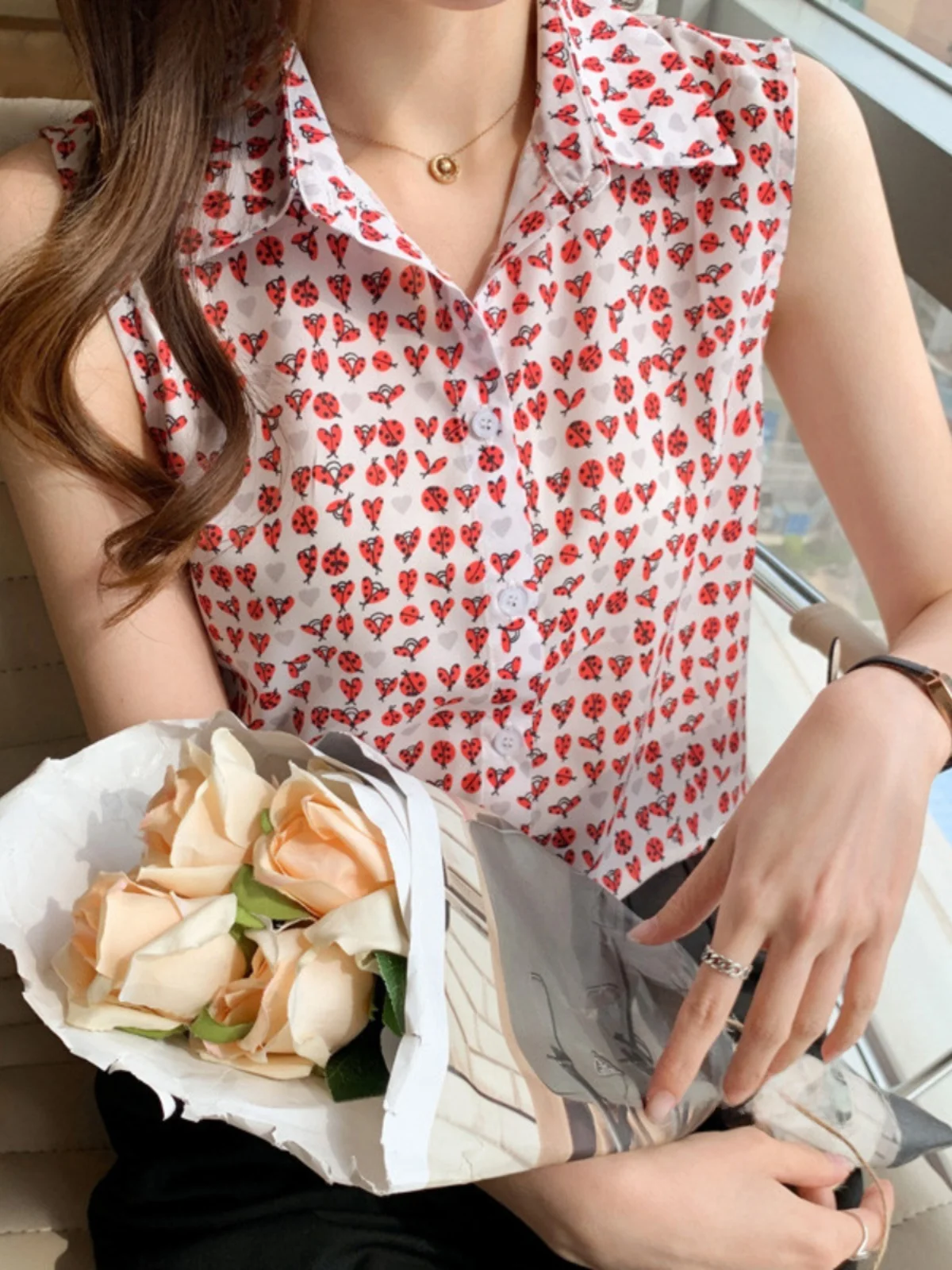 

Trendy Summer Floral Print Tank Top Women's Outerwear irt Svel Chiffon Base irt Inner Loose Top Breathable Vest