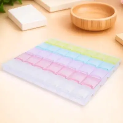 1Pcs Diamond Storage Box 35 Separate Slots Portable Bead Organizer Box for Rhinestones Sequins Craft Accessories Storage Case