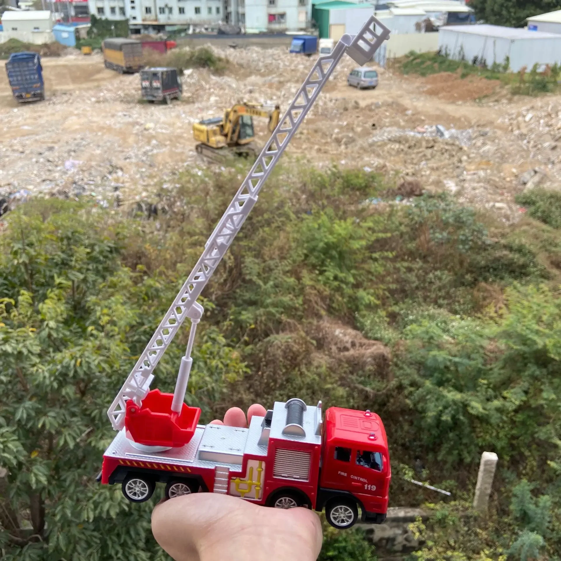 Kids Toy Car Inertia Fire Truck Models Pull Back Sliding Ladder Firetruck Vehicle for Toddler Collection Car Set Kids Boys Gift