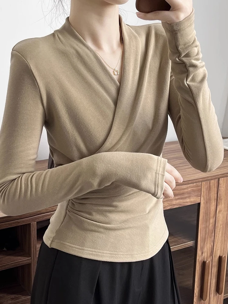 

Slim Fit V-Ne Long Sve T-irt Knitted Base irt Ele Inner Wear Casual Sle Autumn Season Women's Faion Top